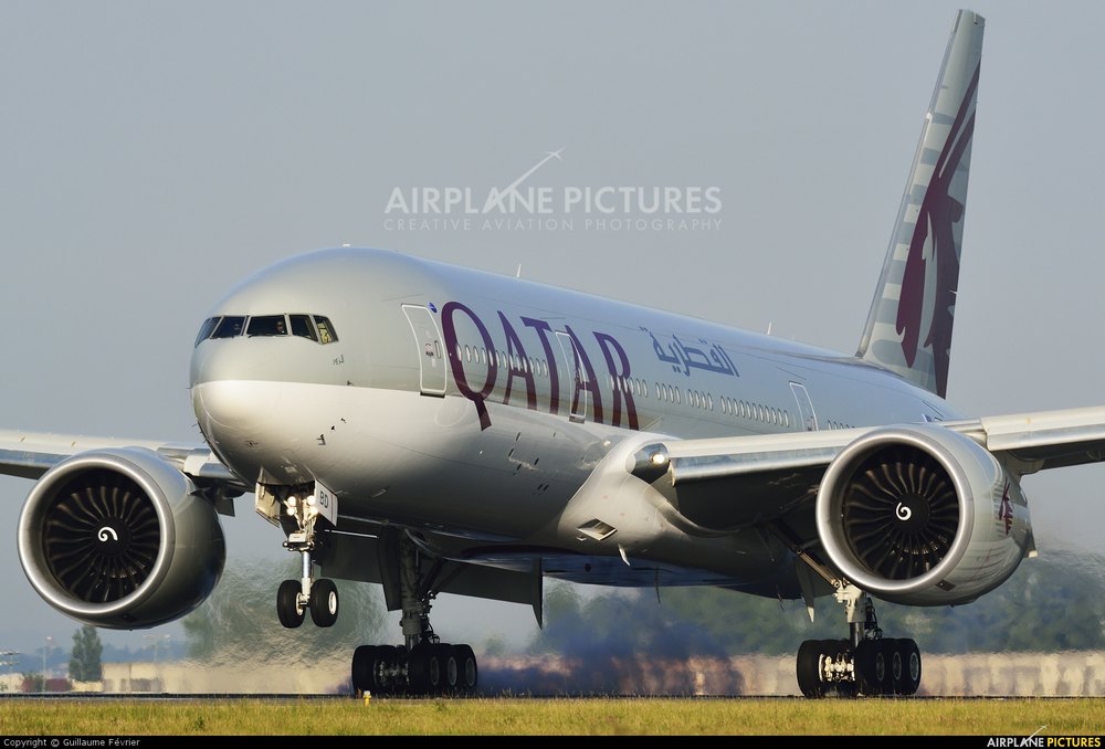 самолет Qatar Airways завершил самый длительный прямой перелет в мире