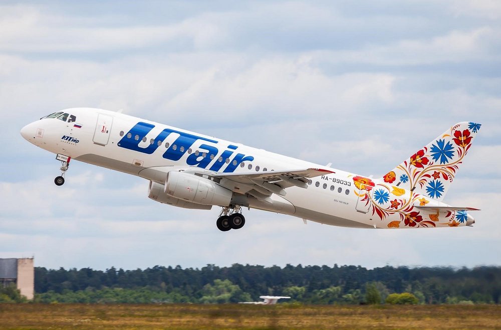 Utair предлагает 15% скидку на полеты в Тюмень, Ханты-Мансийск и Ульяновск
